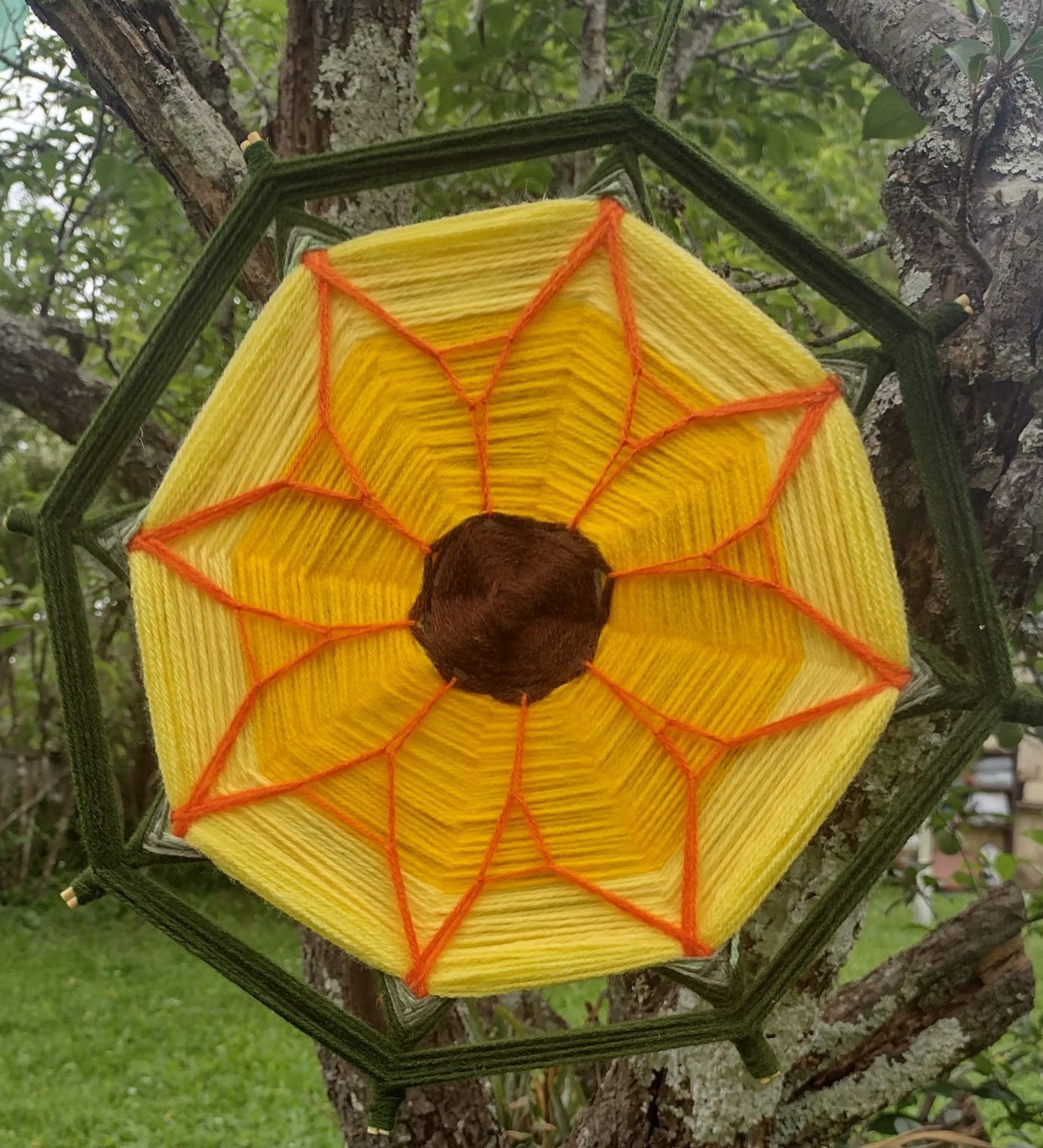Mandala Tecida Girassol Solar